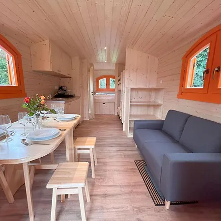 Ferienhauspark Im Freibad Brauweg - Rolling * Гёттинген